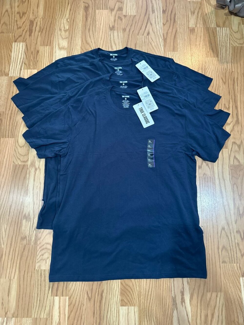 Mens True Classic Tshirt Navy Blue - Pack of four - Picture 2 of 3